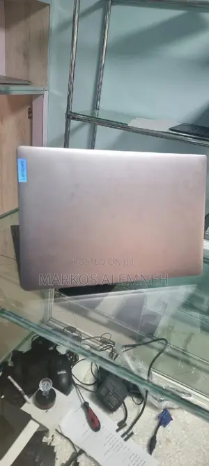 New Laptop Lenovo IdeaPad U550 12GB Intel Core I5 SSD 256GB