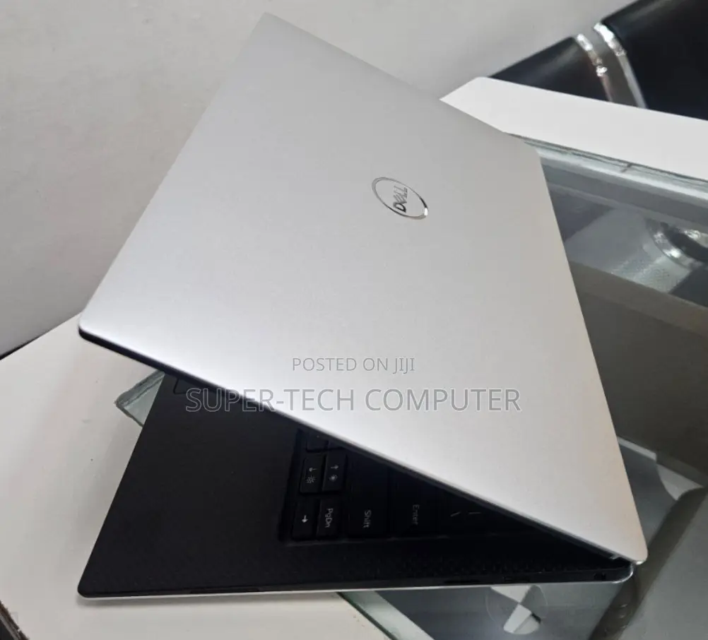 New Laptop Dell XPS 13 16GB Intel Core I7 SSD 512GB