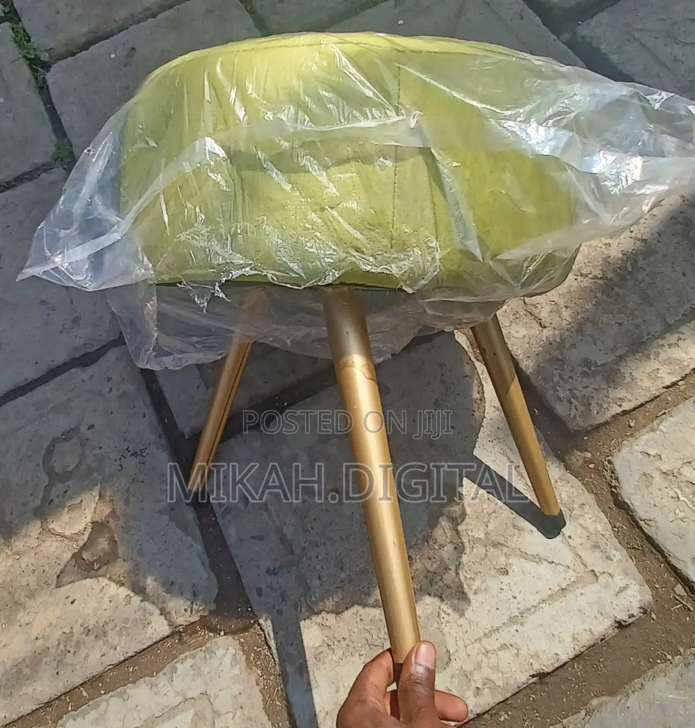 Trileg Mini Sofa Seaters ( Mini Chairs )