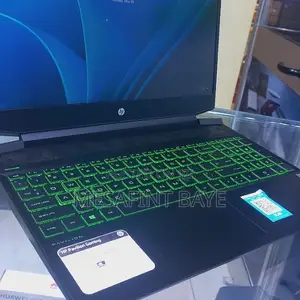 New Laptop HP Pavilion 13 24GB AMD Ryzen 5 SSD 256GB
