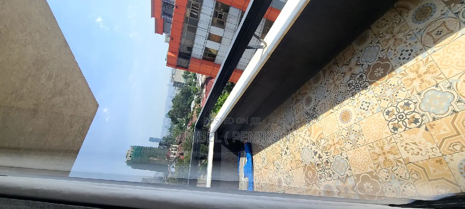 3bdrm Apartment in Apartment, Bole for sale