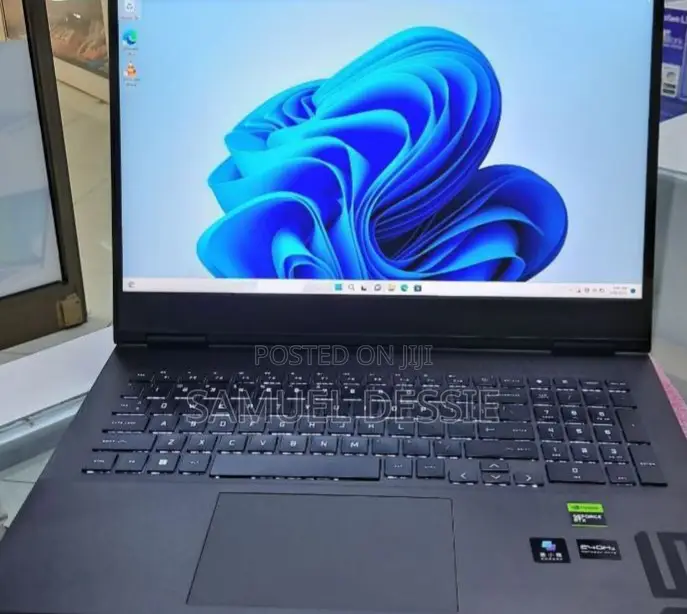 New Laptop HP Omen 16 16GB Intel Core I9 SSD 1T