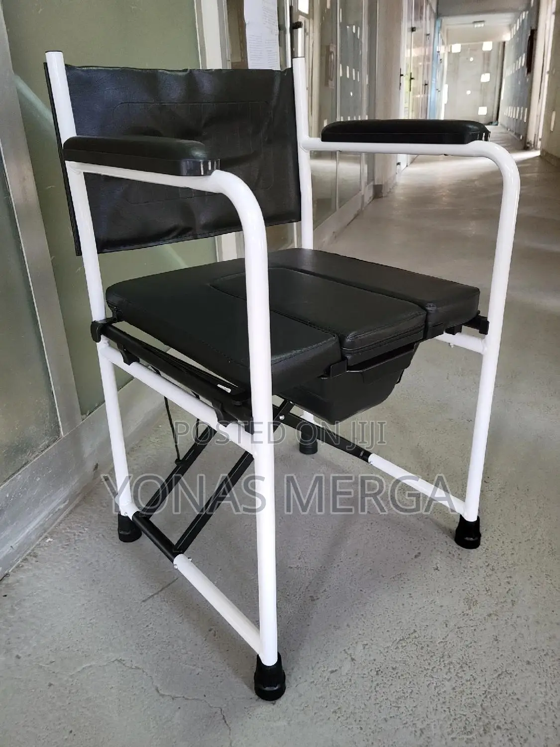 Toilet Chair☆Popo Chair"ምቾቱ ኮንፈርቴብል°Potty Chair*Wheelchair