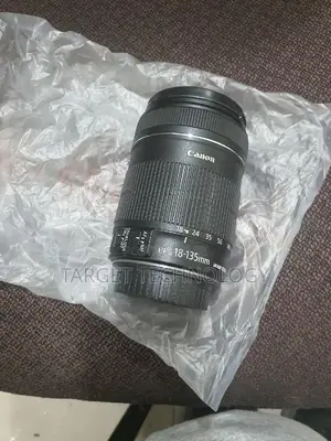 New Canon 18-135mm Lens