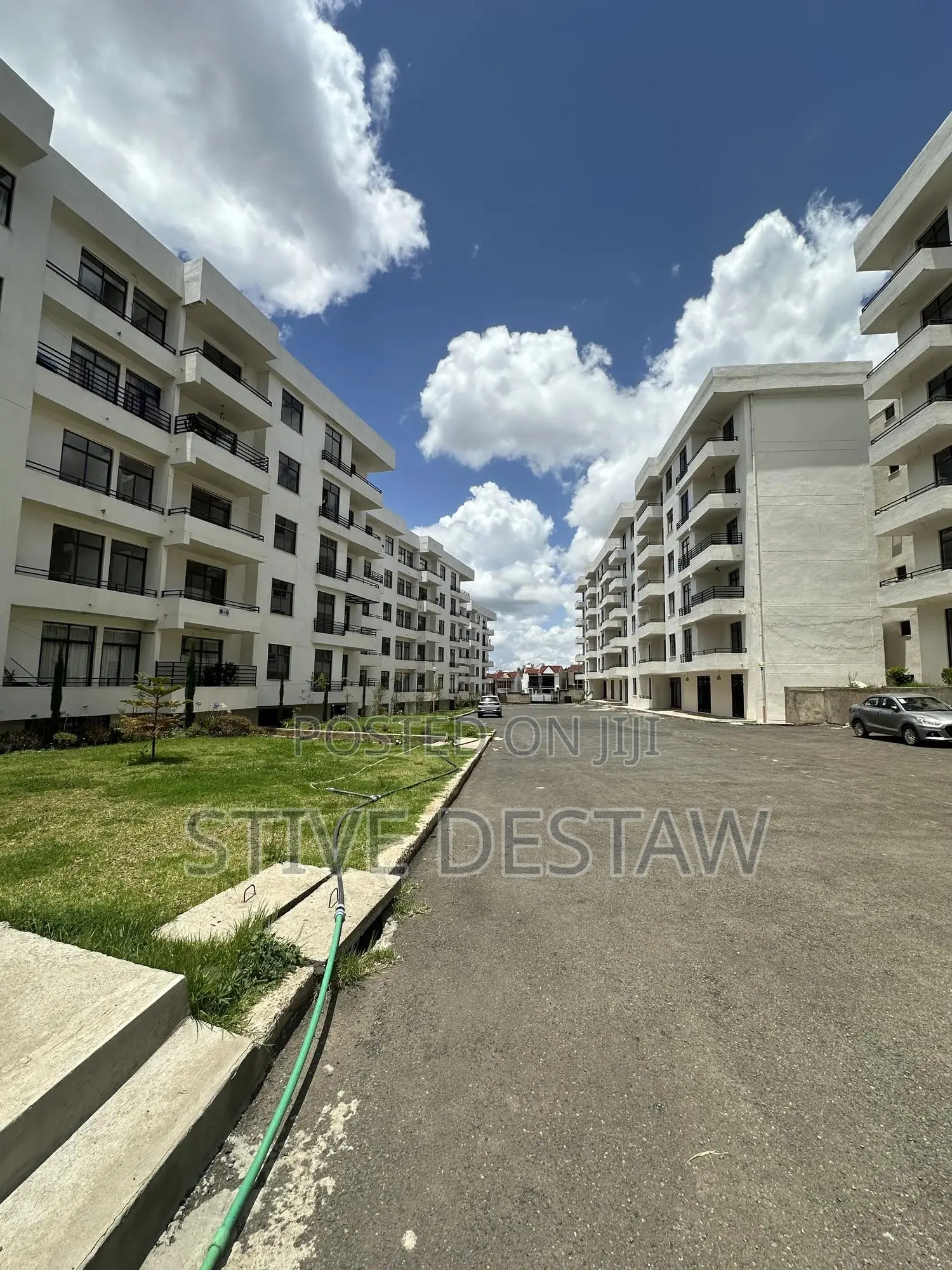 Furnished 3bdrm Apartment in Noah Real Estate, Bole for sale