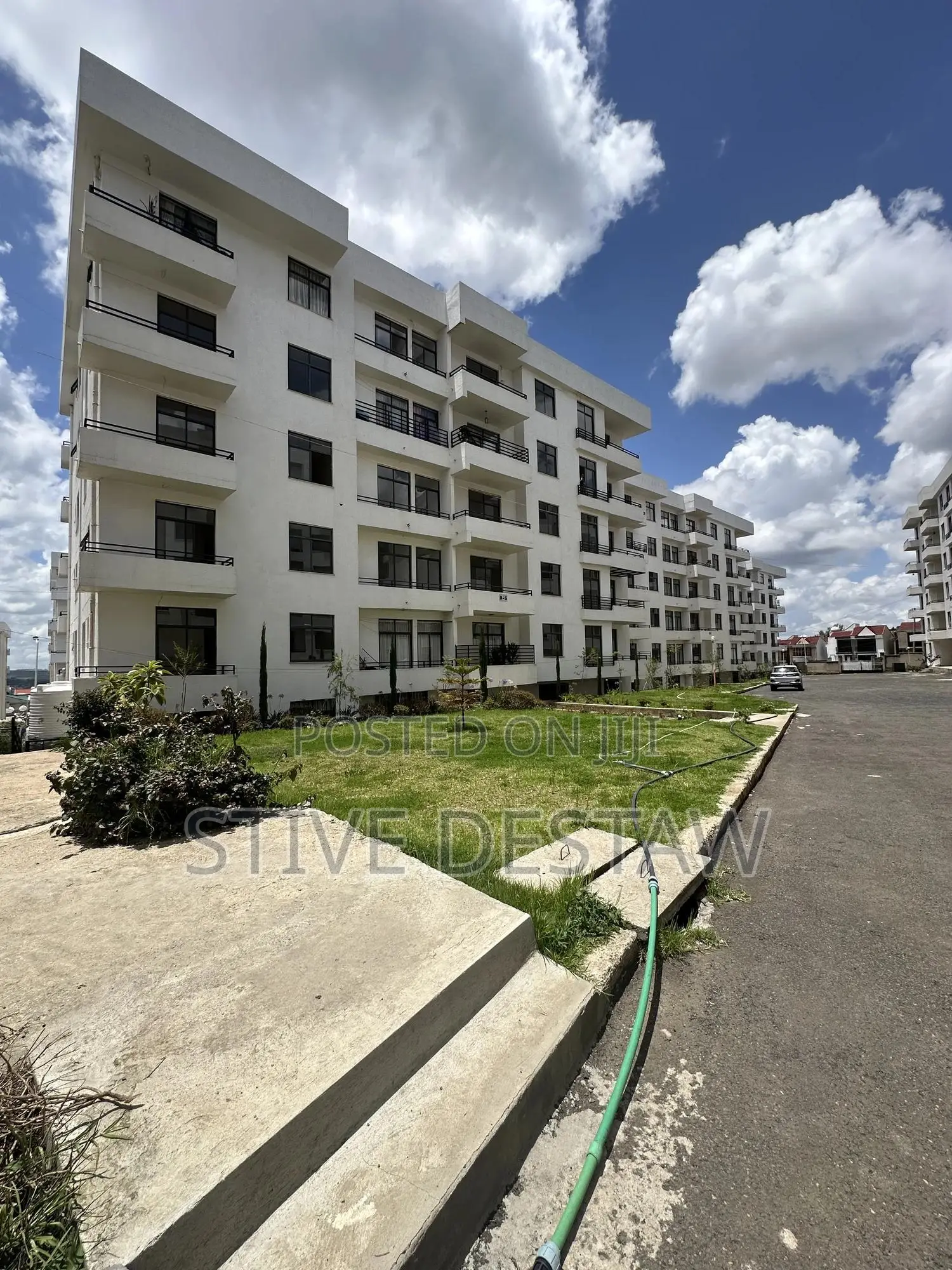 Furnished 3bdrm Apartment in Noah Real Estate, Bole for sale