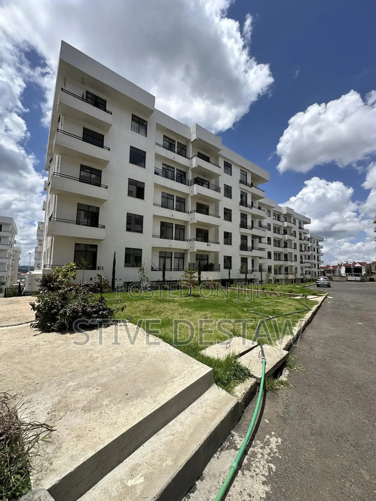 Furnished 3bdrm Apartment in Noah Real Estate, Bole for sale