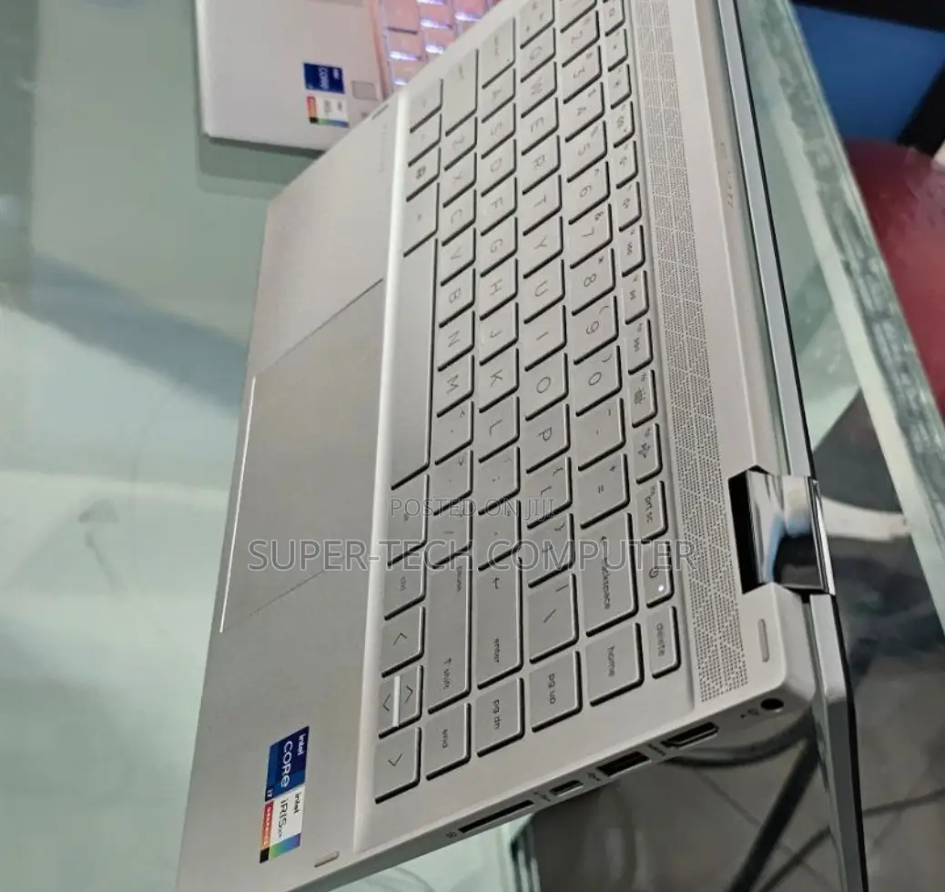 New Laptop HP Pavilion X360 16GB Intel Core I7 SSD 512GB