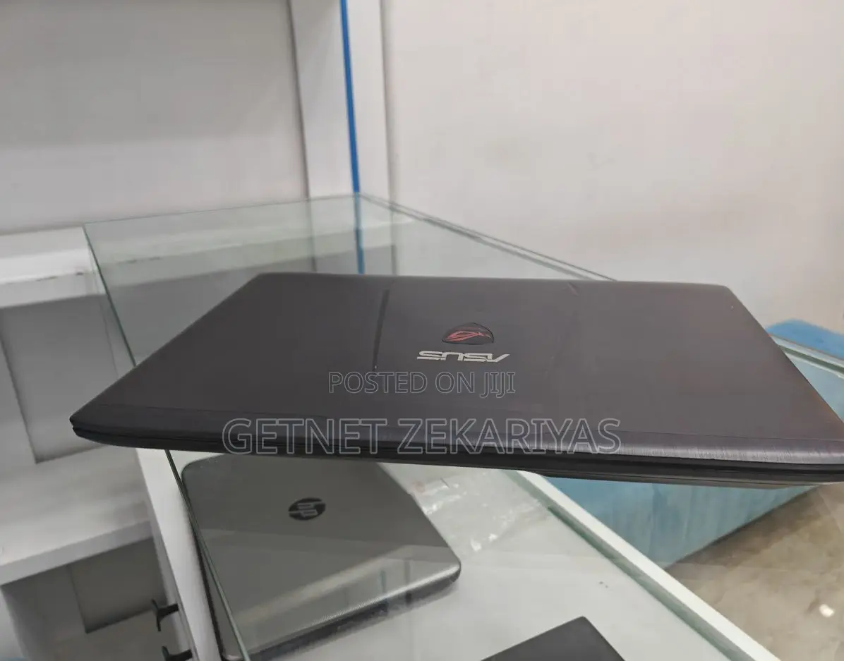 New Laptop Asus ROG Strix G15 8GB Intel Core I5 SSD 128GB