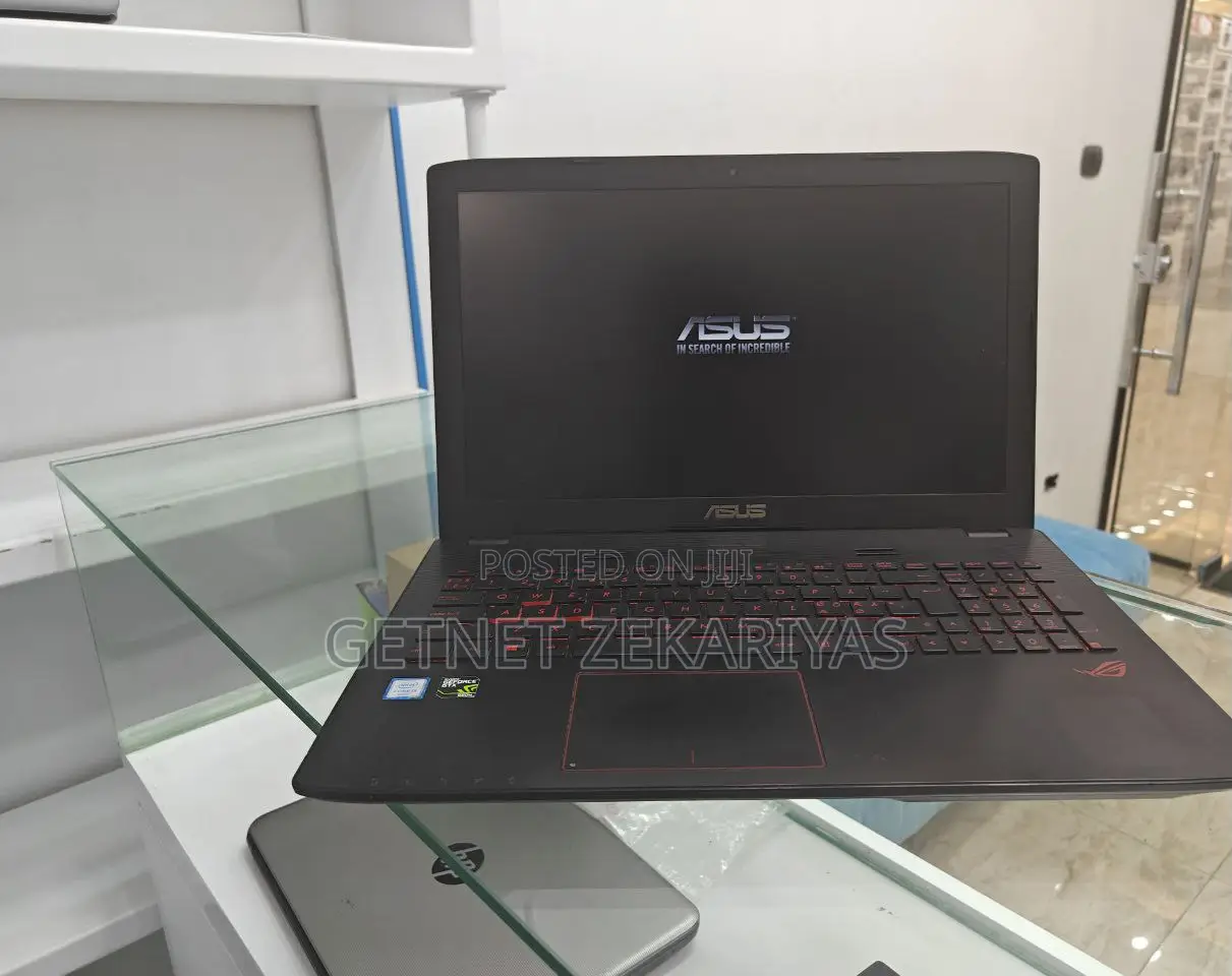 New Laptop Asus ROG Strix G15 8GB Intel Core I5 SSD 128GB