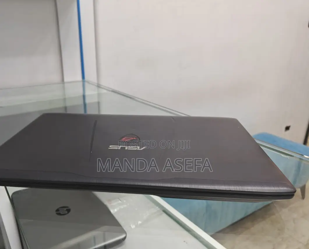 New Laptop Asus ROG Strix G15 8GB Intel Core I5 HDD+SSD 1T