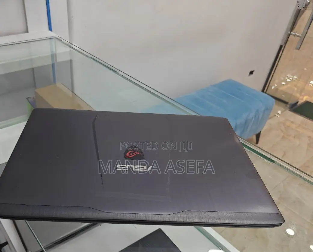 New Laptop Asus ROG Strix G15 8GB Intel Core I5 HDD+SSD 1T