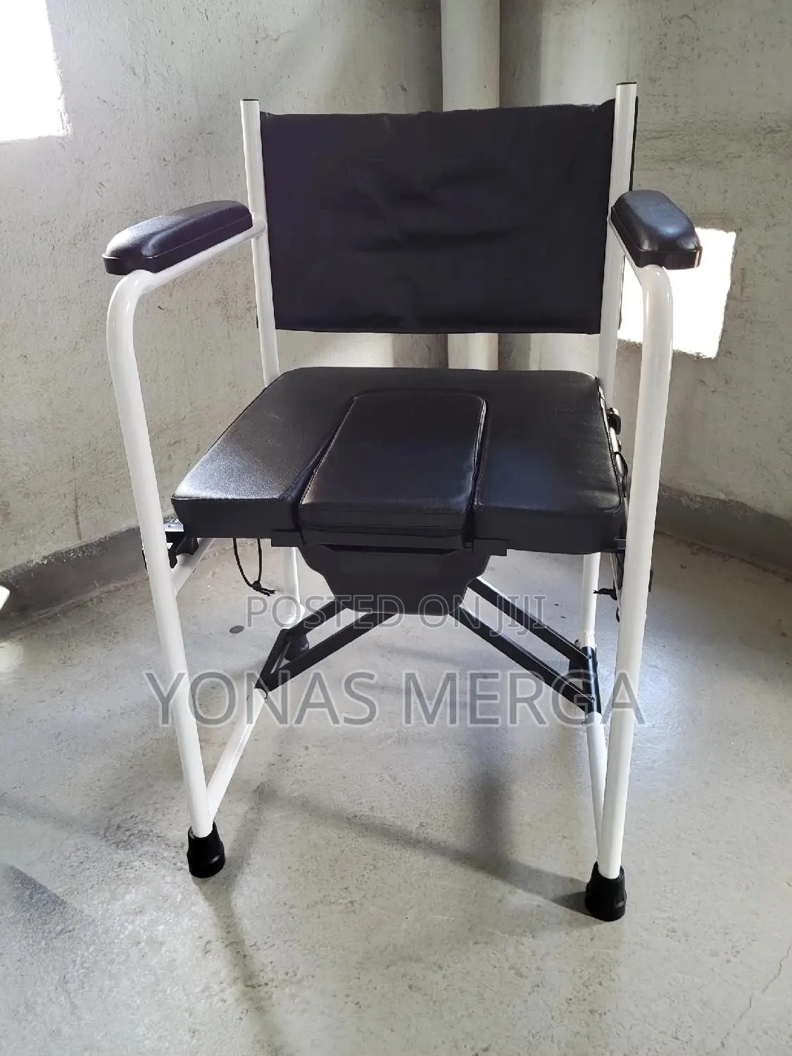 Toilet Chair ♡Popo Chair☆Potty Chair¿ሜዲካል እቃ /Wheelchair/