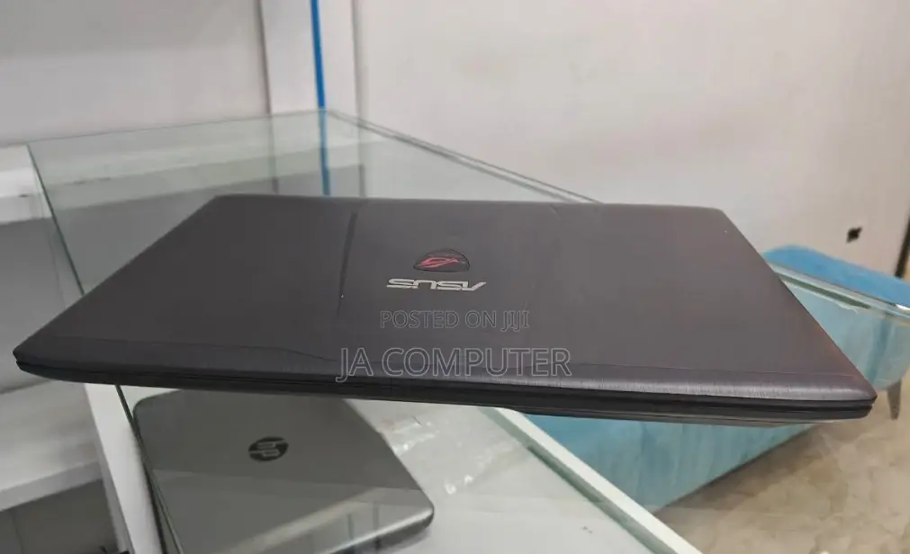 New Laptop Asus ROG Strix G15 8GB Intel Core I5 HDD+SSD 1.5T