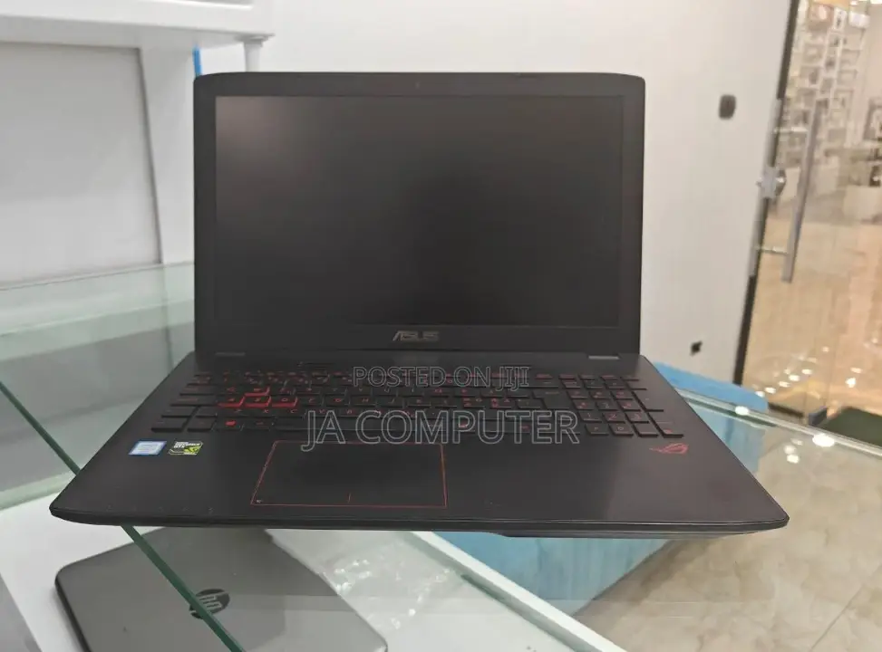 New Laptop Asus ROG Strix G15 8GB Intel Core I5 HDD+SSD 1.5T