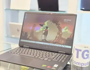 New Laptop Lenovo LOQ 15IRH8 16GB AMD Ryzen 7 SSD 512GB