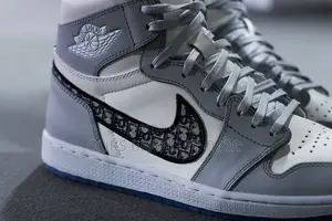 Photo - NIKE Air Jordan 1 Retro High X Diorhigh Quality Shoes 