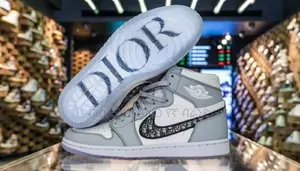 Photo - NIKE Air Jordan 1 Retro High X Diorhigh Quality Shoes 