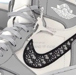 Photo - NIKE Air Jordan 1 Retro High X Diorhigh Quality Shoes 