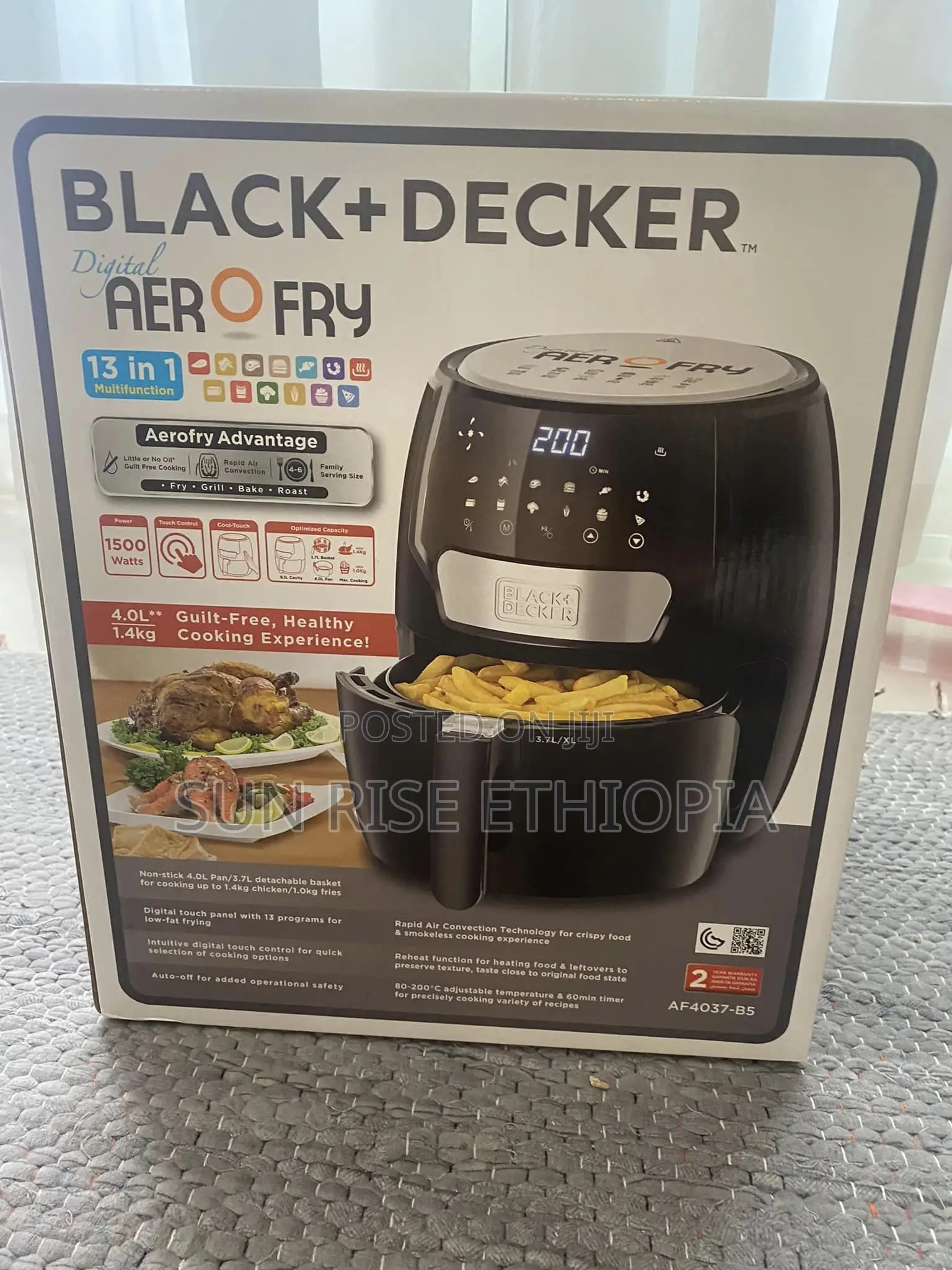 Black + Decker Digital Air Fryer - 13 in 1 - 4 Liter