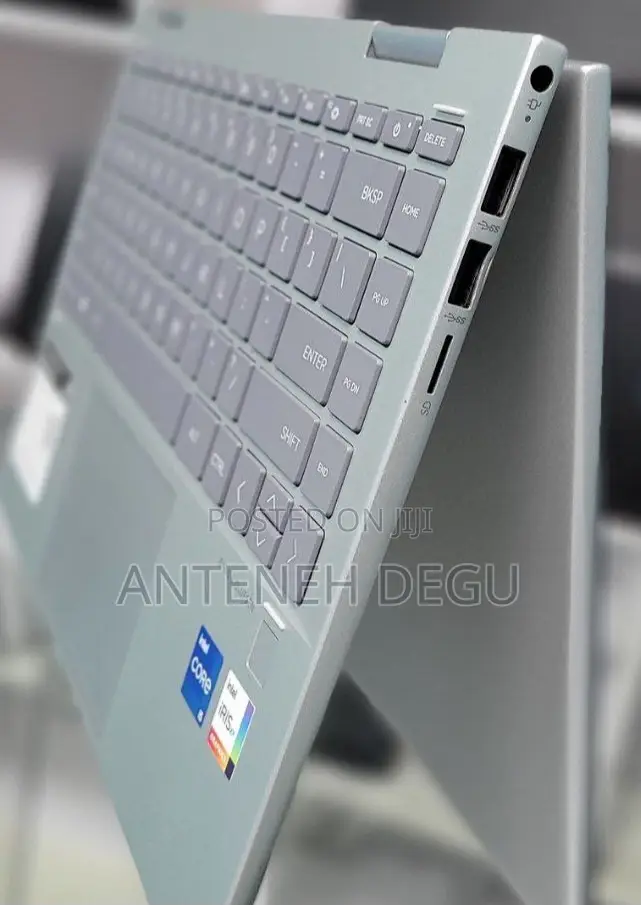 New Laptop HP Envy 14 8GB Intel Core I5 SSD 512GB