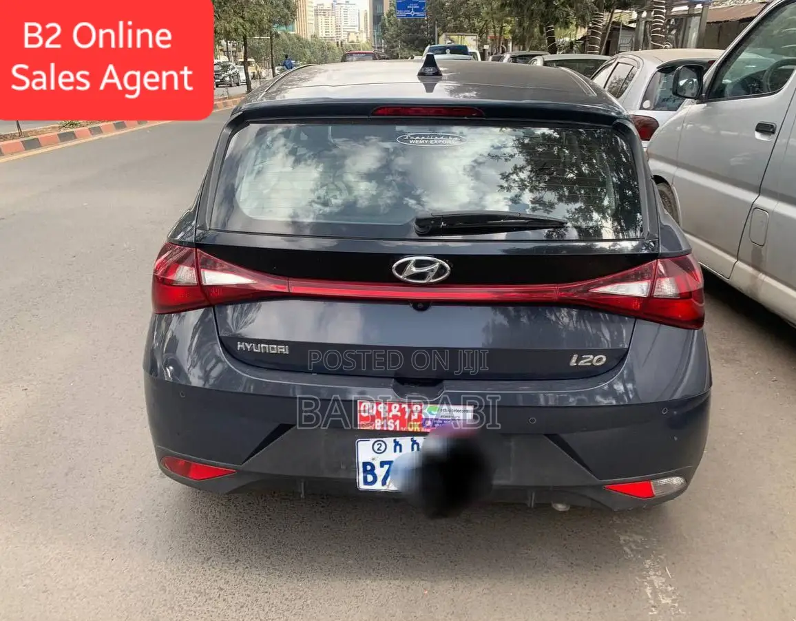 Hyundai i20 2021 Gray