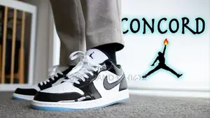 Photo - Nike Air Jordan 1 Low Cut Concord High Quality Luxury Shoes