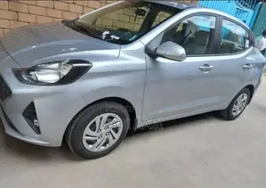 Photo - Hyundai I10 2021 Silver