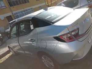 Hyundai I10 2021 Silver