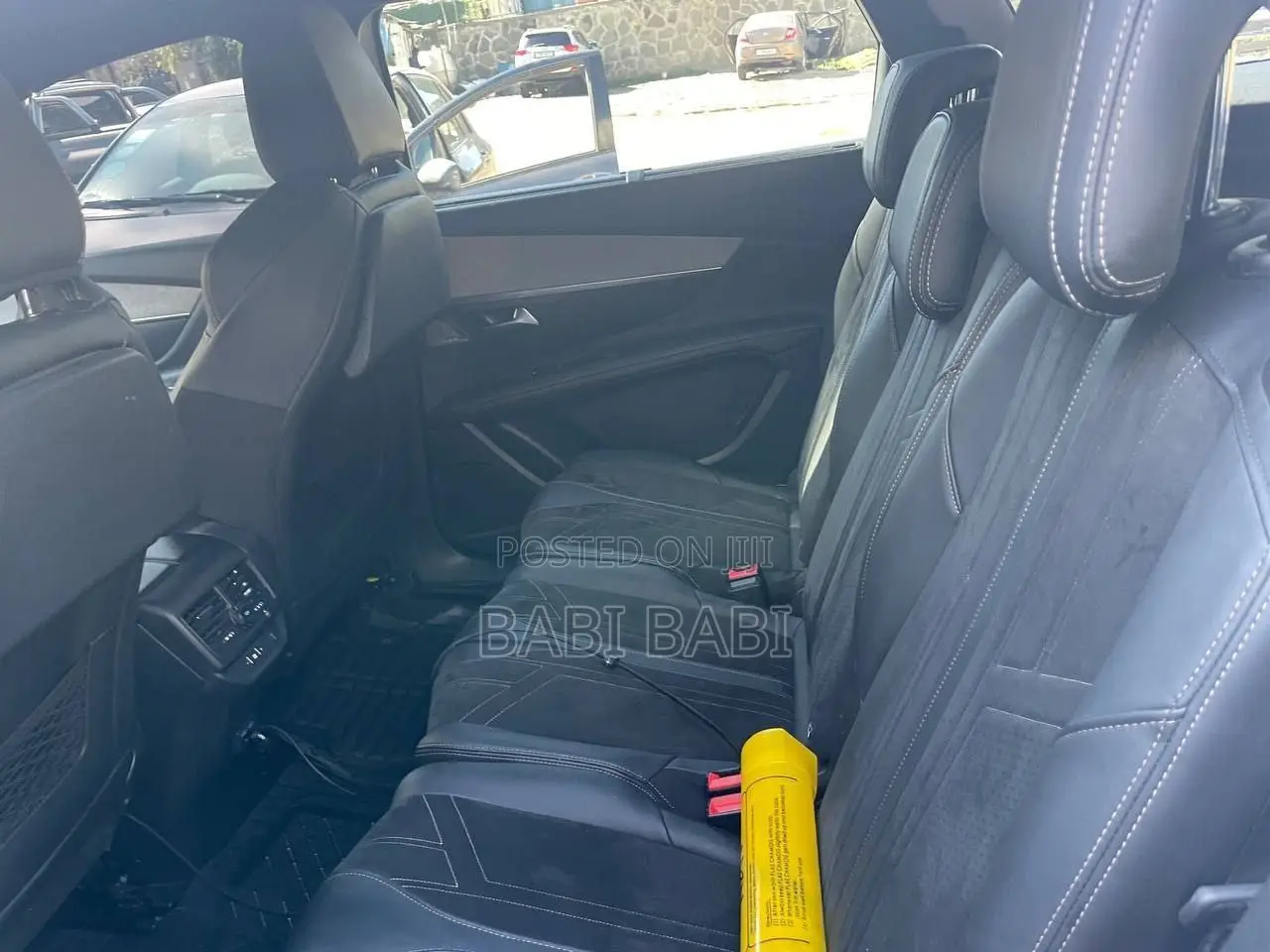 Peugeot 5008 2021 Brown