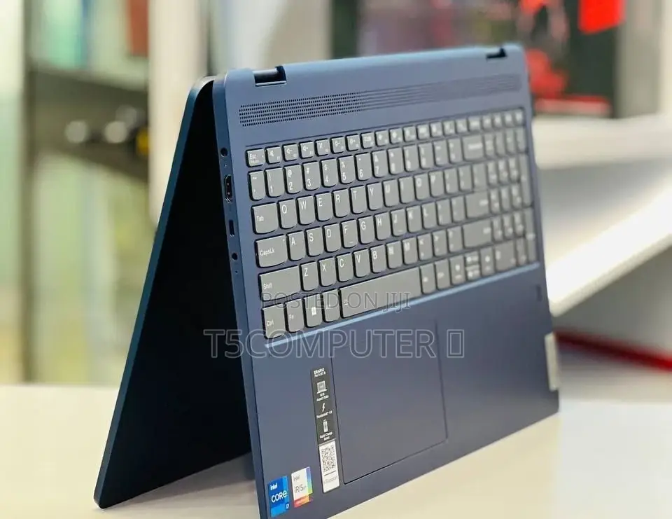 New Laptop Lenovo Flex 5 16GB Intel Core I7 SSD 512GB