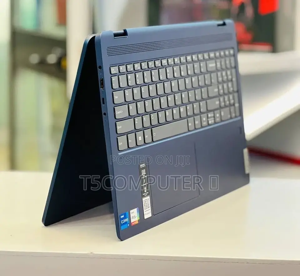 New Laptop Lenovo Flex 5 16GB Intel Core I7 SSD 512GB