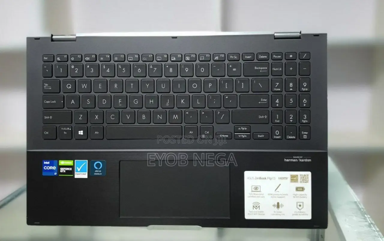 New Laptop Asus ZenBook Flip 14 UX461UN 16GB Intel Core I7 SSD 512GB