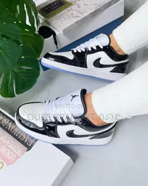 Photo - Nike Air Jordan 1 Low Cut Concord High Quality Luxury Shoes