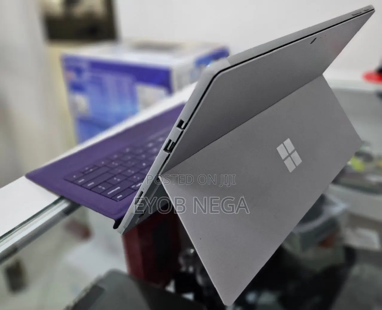 New Laptop Microsoft Surface Pro 4GB SSD 128GB