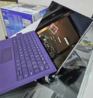 New Laptop Microsoft Surface Pro 4GB SSD 128GB