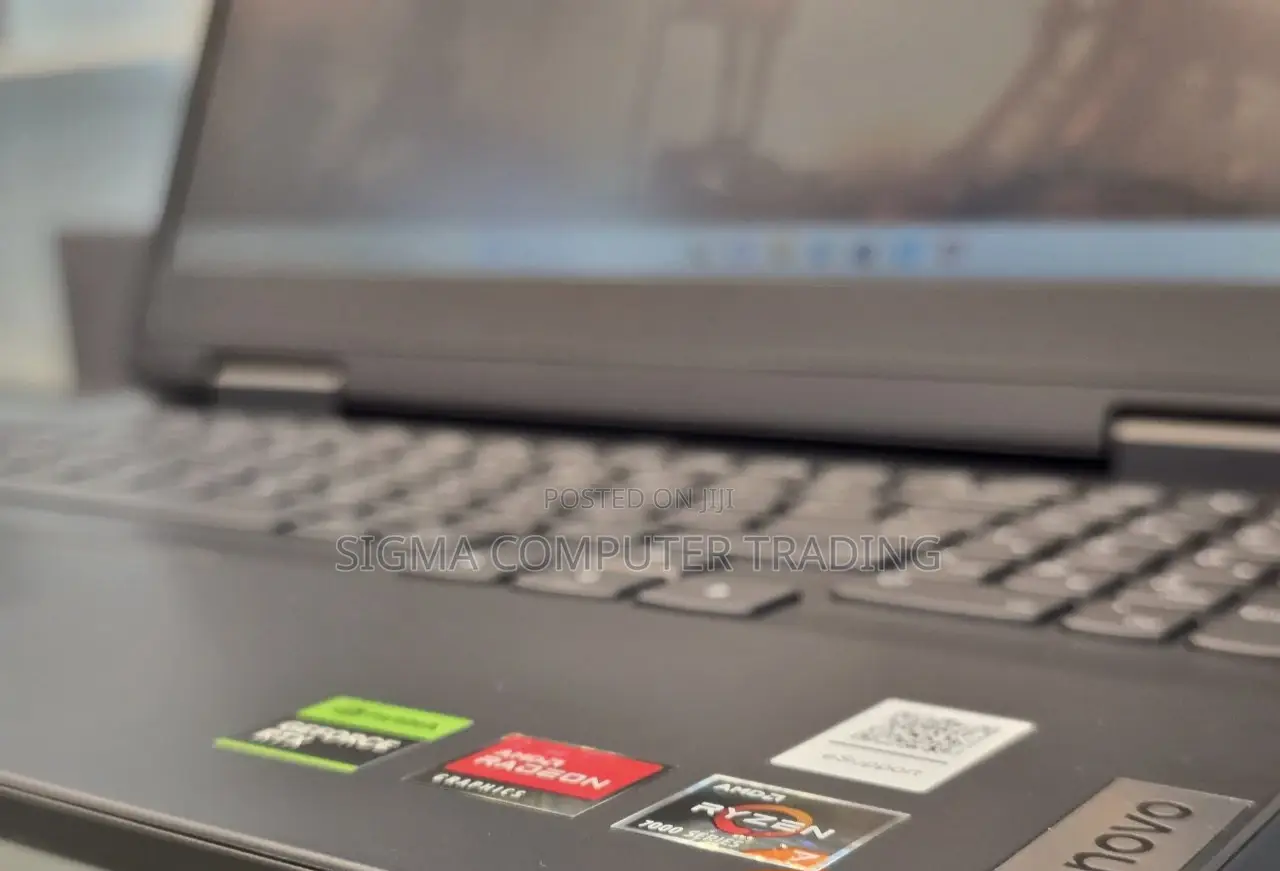 New Laptop Lenovo IdeaPad Z585 16GB AMD Ryzen 7 SSD 512GB