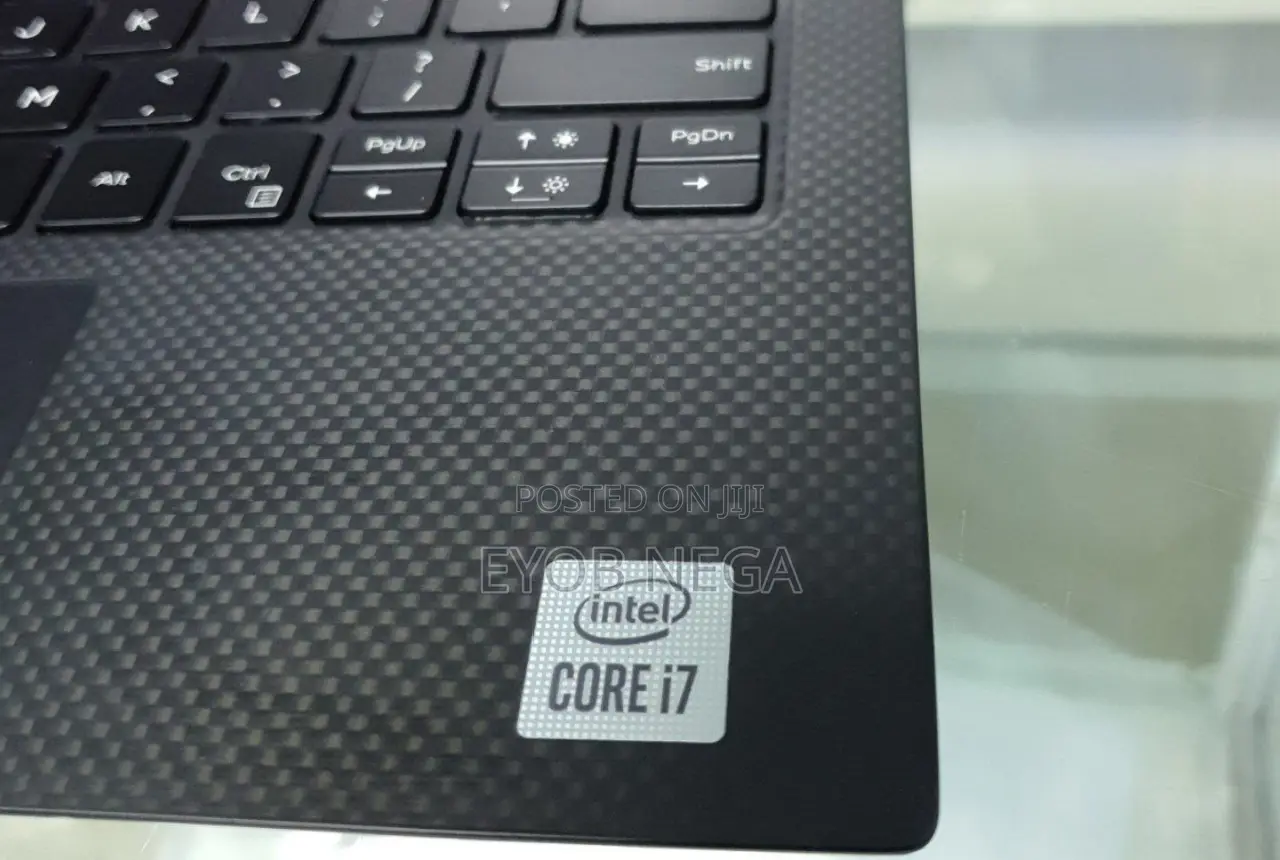 New Laptop Dell XPS 13 7390 16GB Intel Core I7 SSD 512GB