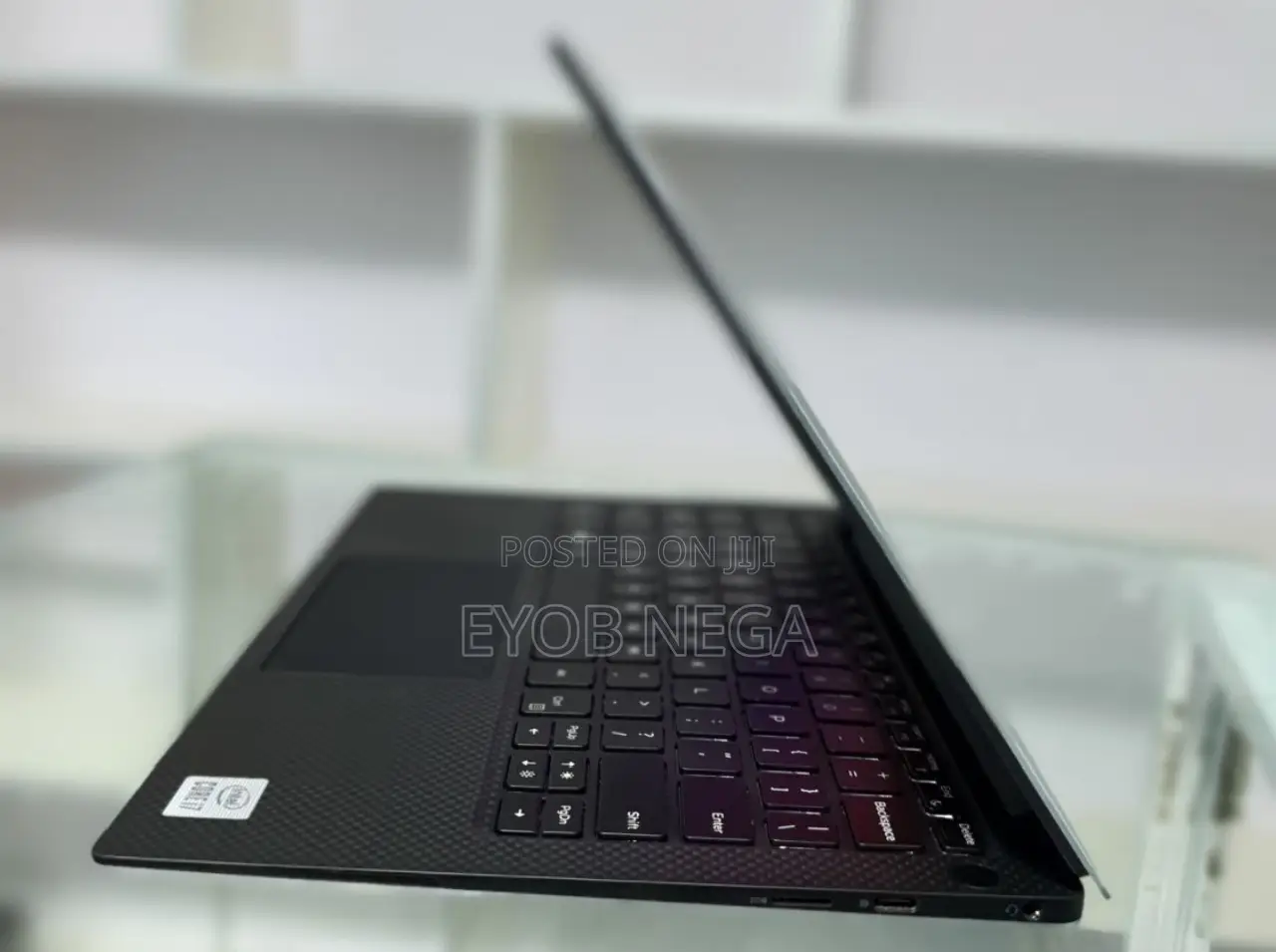 New Laptop Dell XPS 13 7390 16GB Intel Core I7 SSD 512GB