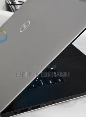 New Laptop Dell Precision 15 5540 16GB Intel Core I9 SSD 512GB