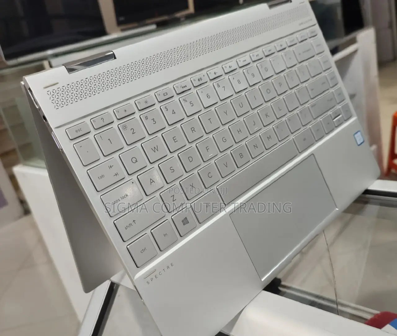 New Laptop HP Spectre 14 8GB Intel Core I5 SSD 512GB