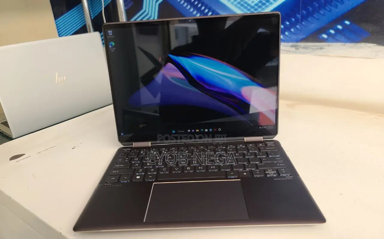 New Laptop HP Spectre X360 16GB Intel Core I7 SSD 1T
