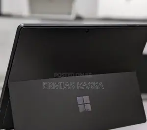 New Laptop Microsoft Surface Pro 9 16GB Intel Core I7 SSD 256GB