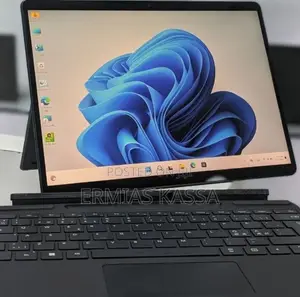 New Laptop Microsoft Surface Pro 9 16GB Intel Core I7 SSD 256GB