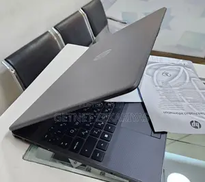 New Laptop HP Stream Notebook 8GB AMD Ryzen 5 SSD 256GB