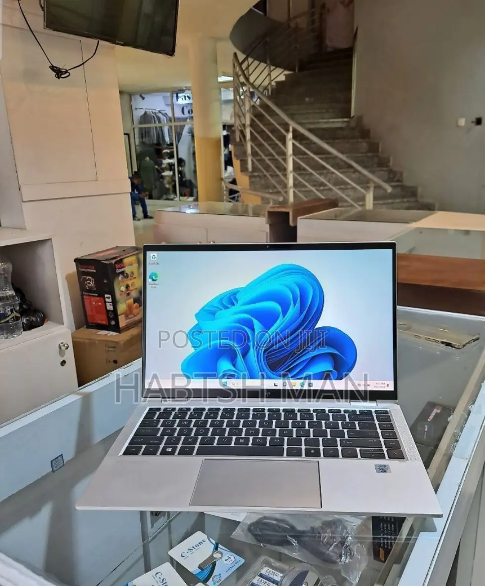 New Laptop HP EliteBook X360 1040 G7 16GB Intel Core I7 SSD 512GB