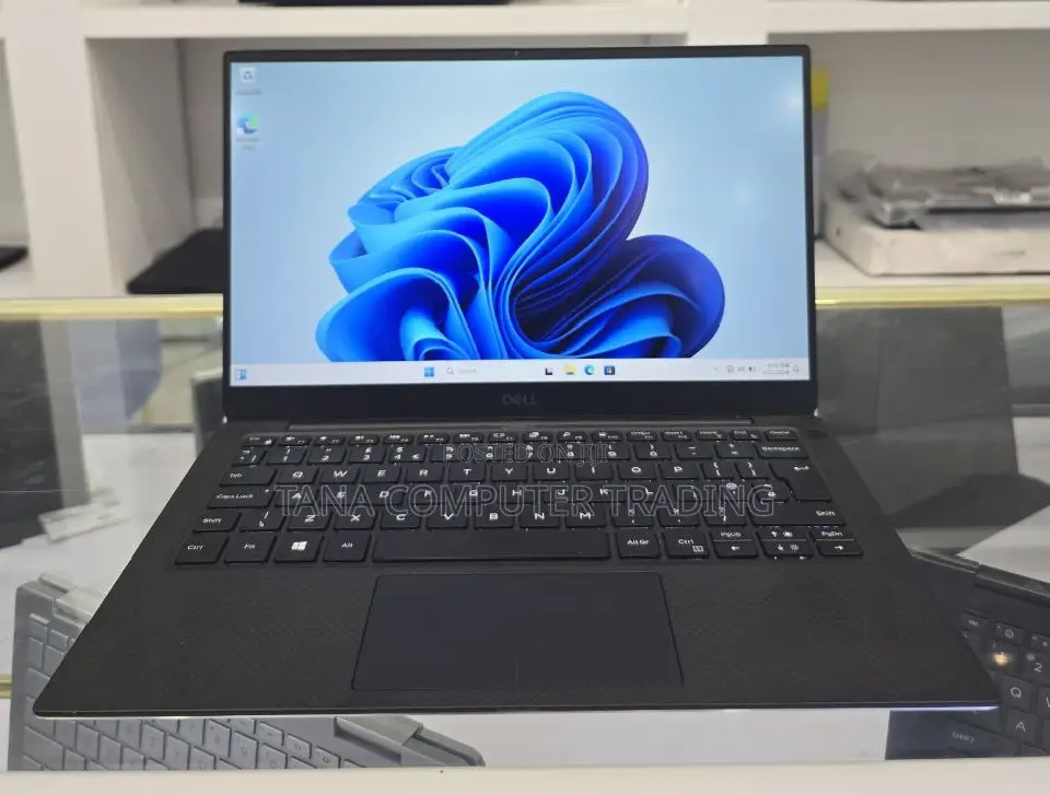 New Laptop Lenovo ThinkPad Yoga 16GB Intel Core I7 SSD 512GB