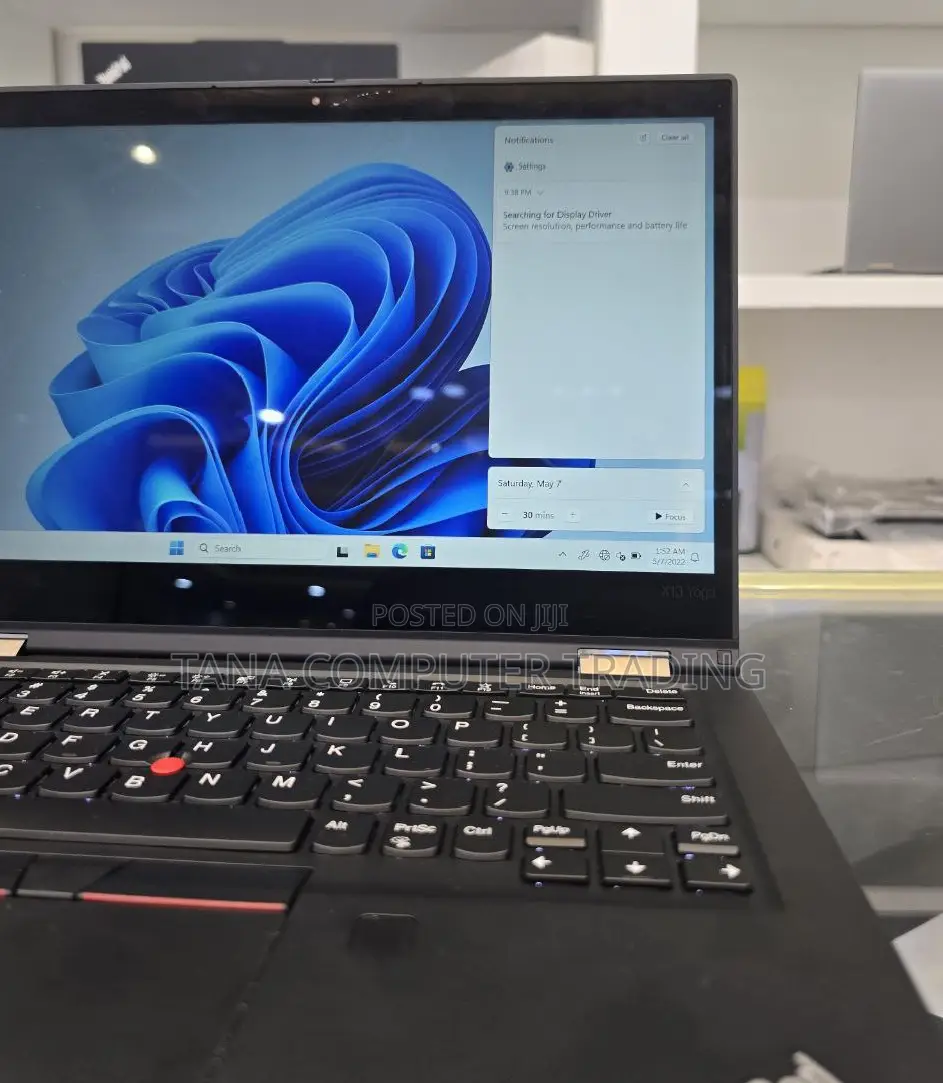 New Laptop Lenovo ThinkPad Yoga 16GB Intel Core I7 SSD 512GB