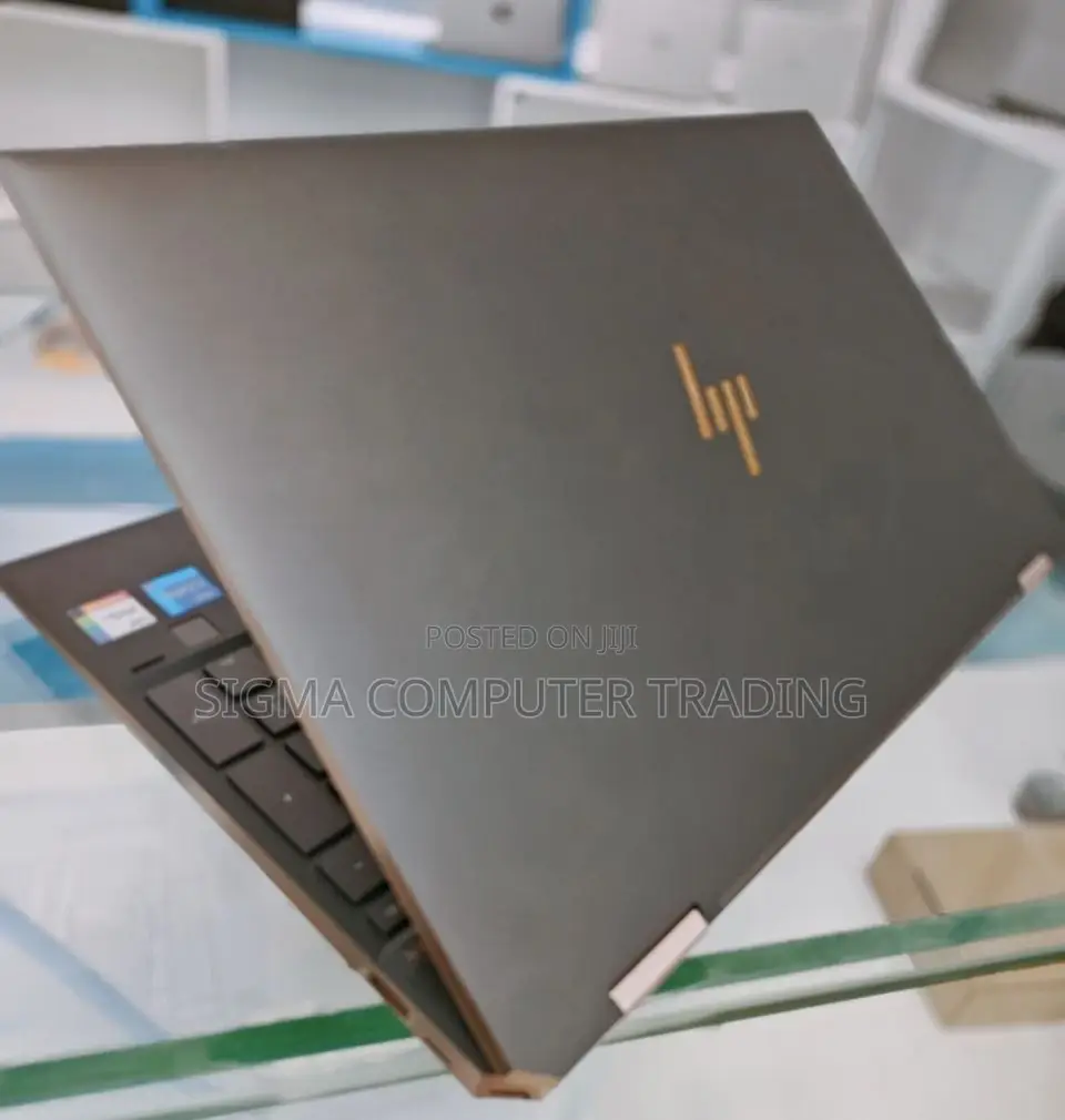 New Laptop HP Spectre X360 15 16GB Intel Core I7 SSD 512GB