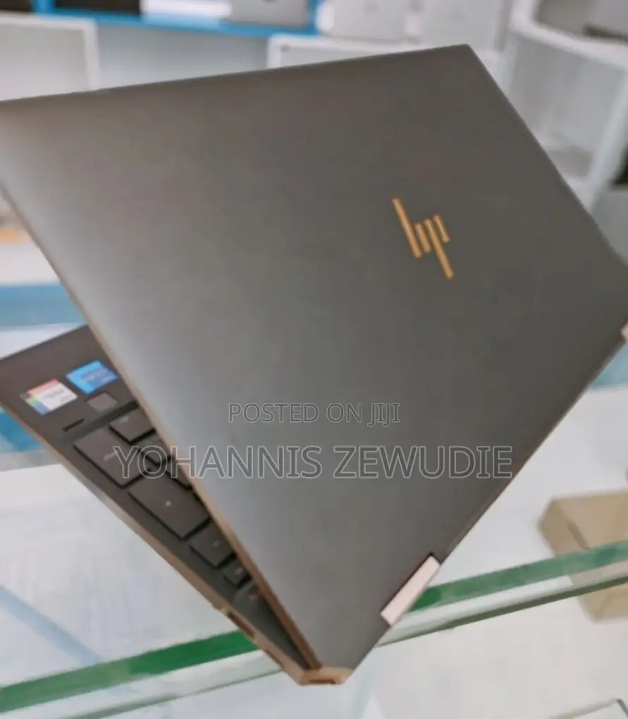 New Laptop HP Spectre X360 16GB Intel Core I7 SSD 512GB